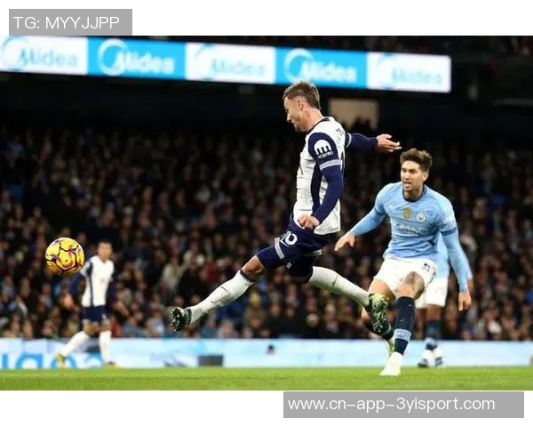 米兰旧将海于格对热刺大放异彩梅开二度多项数据领跑全场