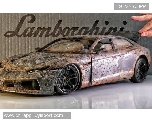 荷兰前国脚经历惊险四车连环撞击兰博基尼惨遭报废 荷兰前国脚经历惊险四车连环撞击兰博基尼惨遭报废