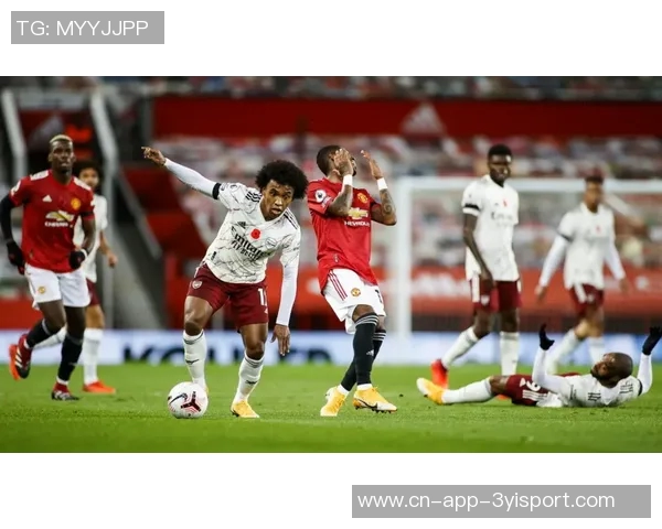 德里克奎因表现抢眼13号秀高效砍下15分6板2帽并导致文班六犯