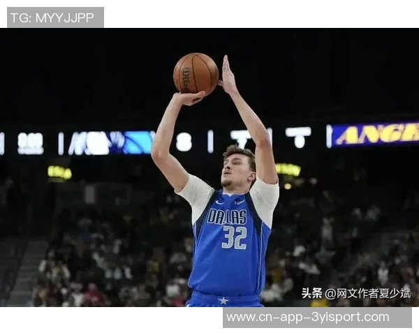 弗拉格谈球队进攻组织表现认为自己在3号位上有时显得僵硬