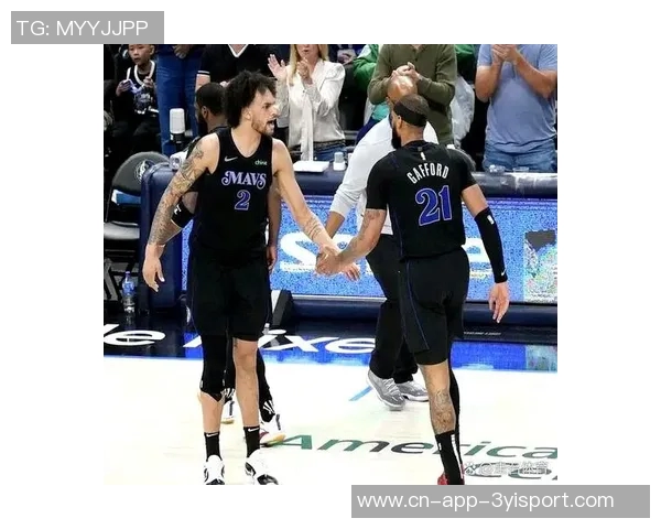 客场挑战奇才加福德和浓眉出战存疑莱夫利缺阵可能性大